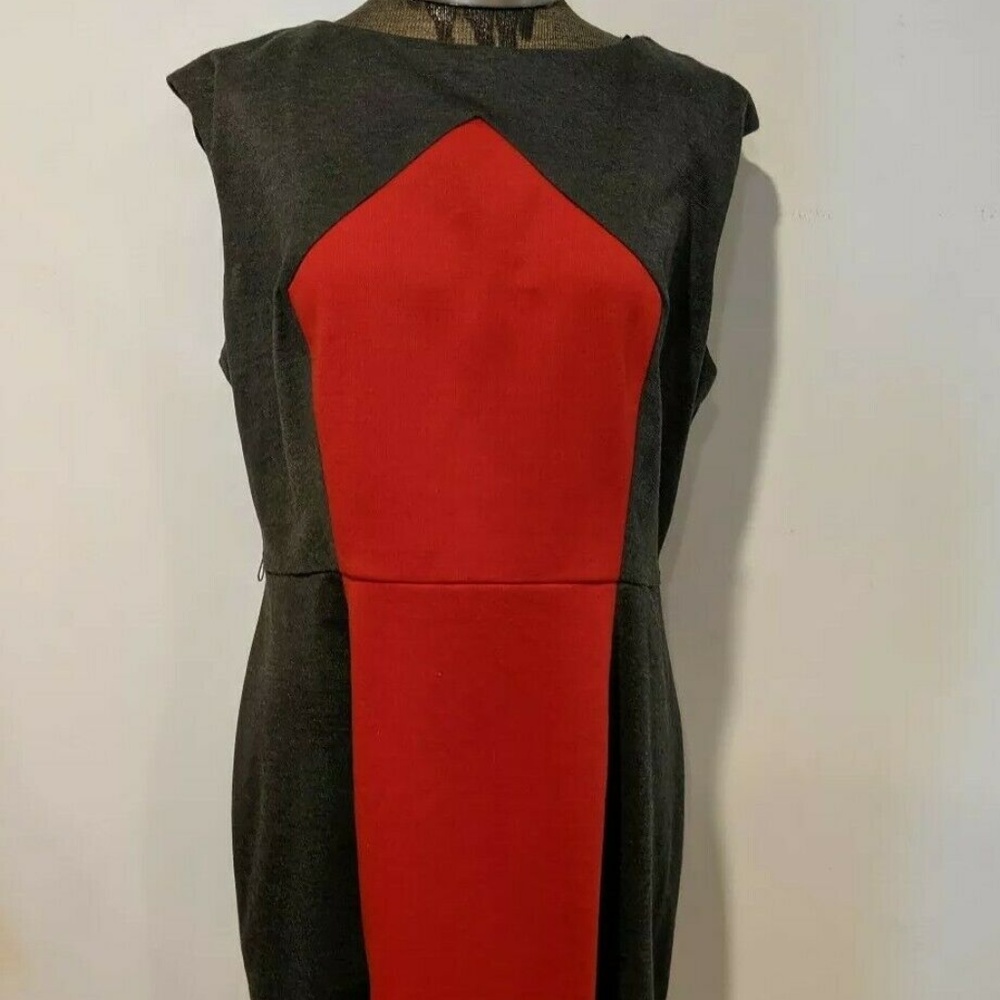 Studio 1 gray and red sleeveless dress Size 16P